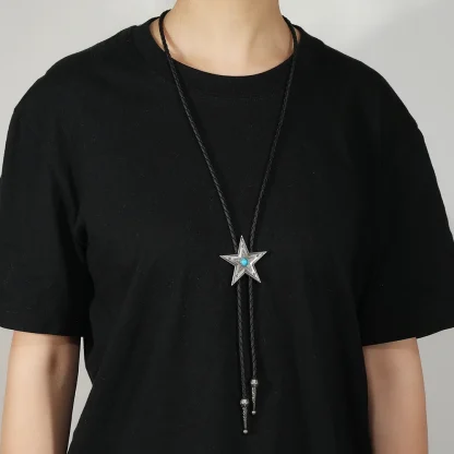 Vintage-style Western Tie with Star Pendant - Image 3