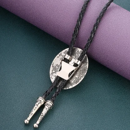 Retro Bolo Tie with Scalloped Edge Design - Image 2